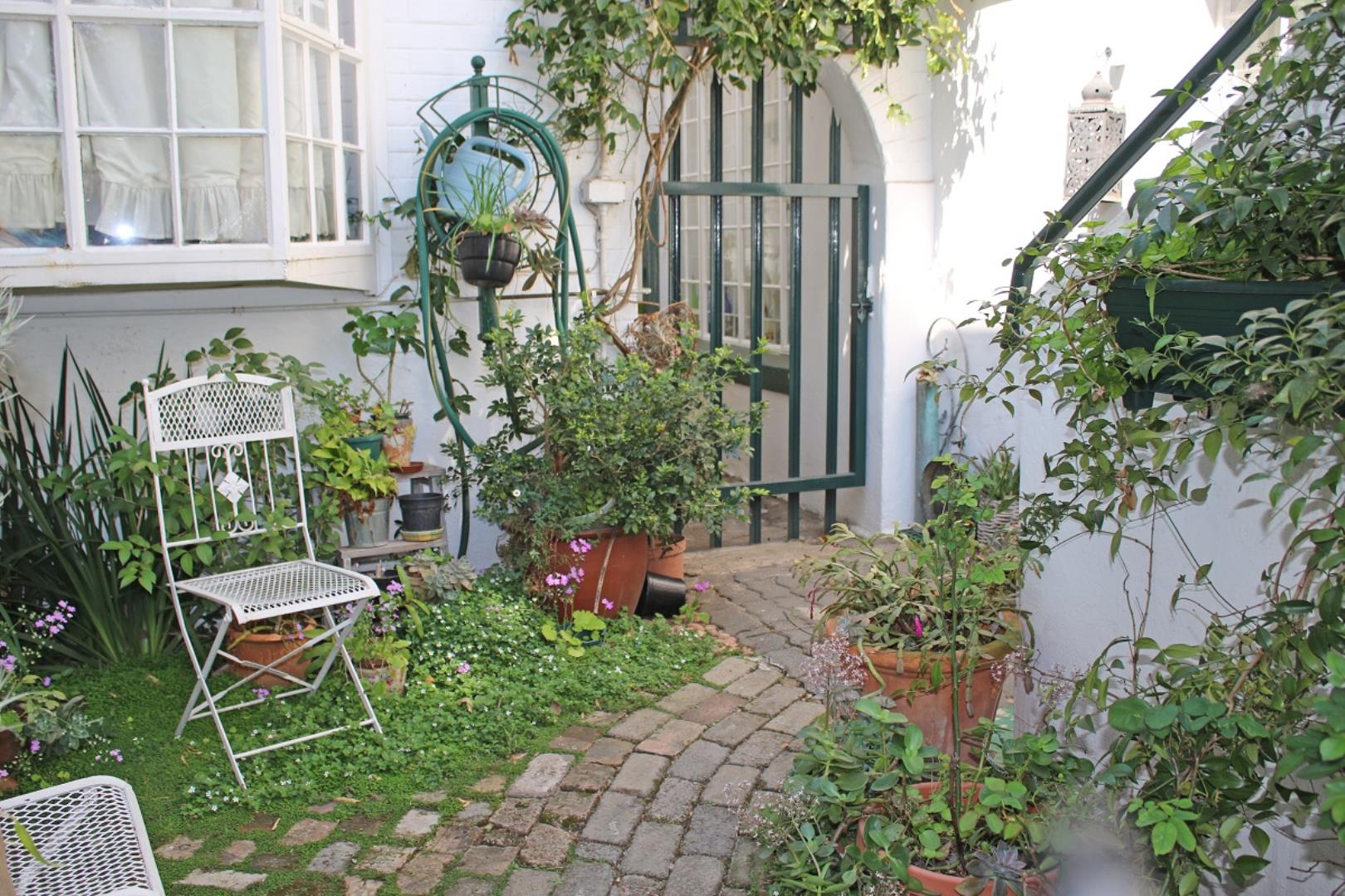535823_garden.jpg