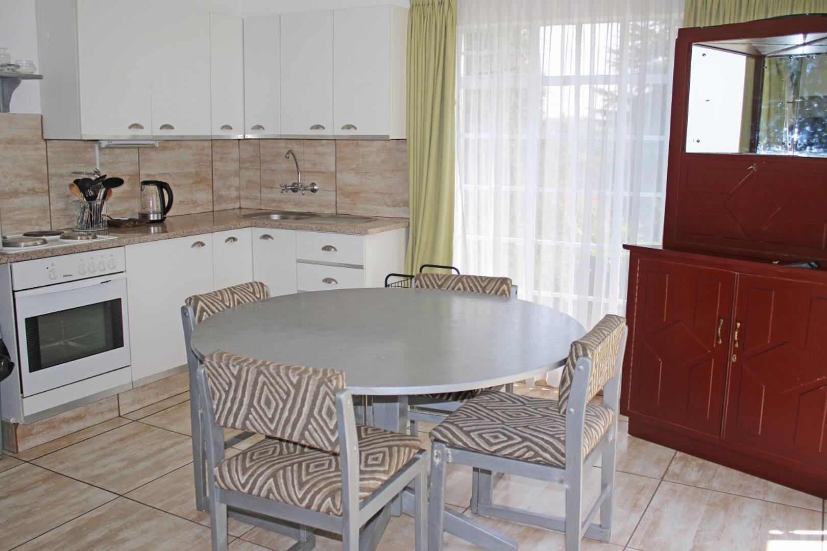 535823_kitchen1.jpg