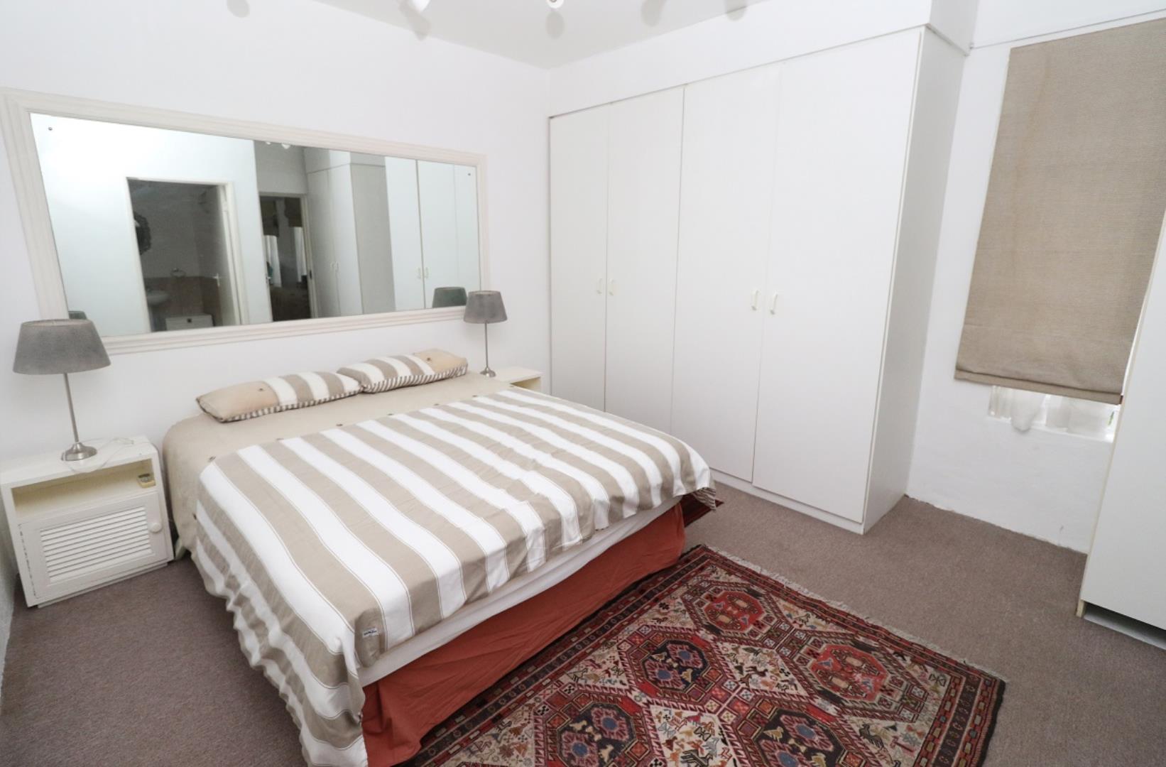 606827_bed2.jpg
