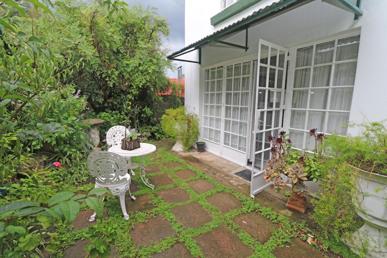 606827_garden.jpg