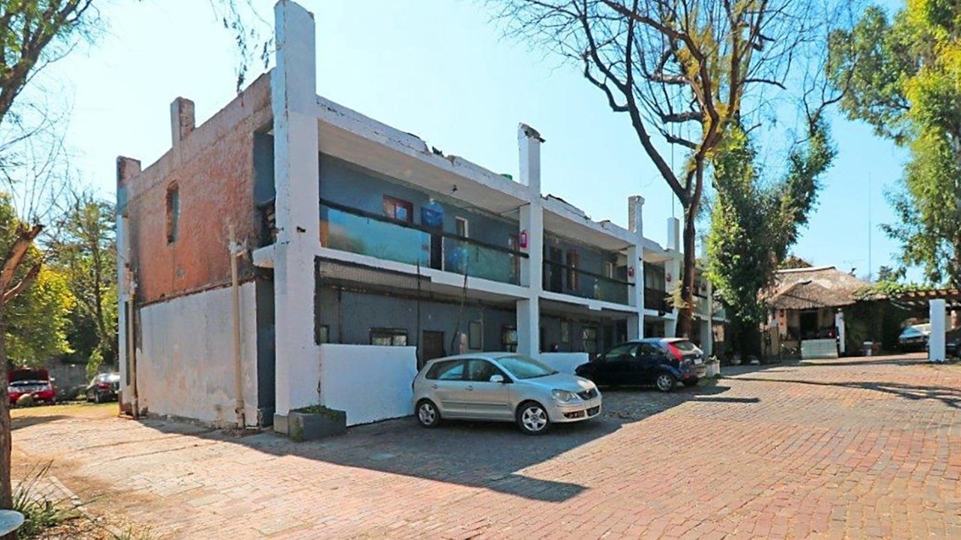 754613_Slide2.JPG
