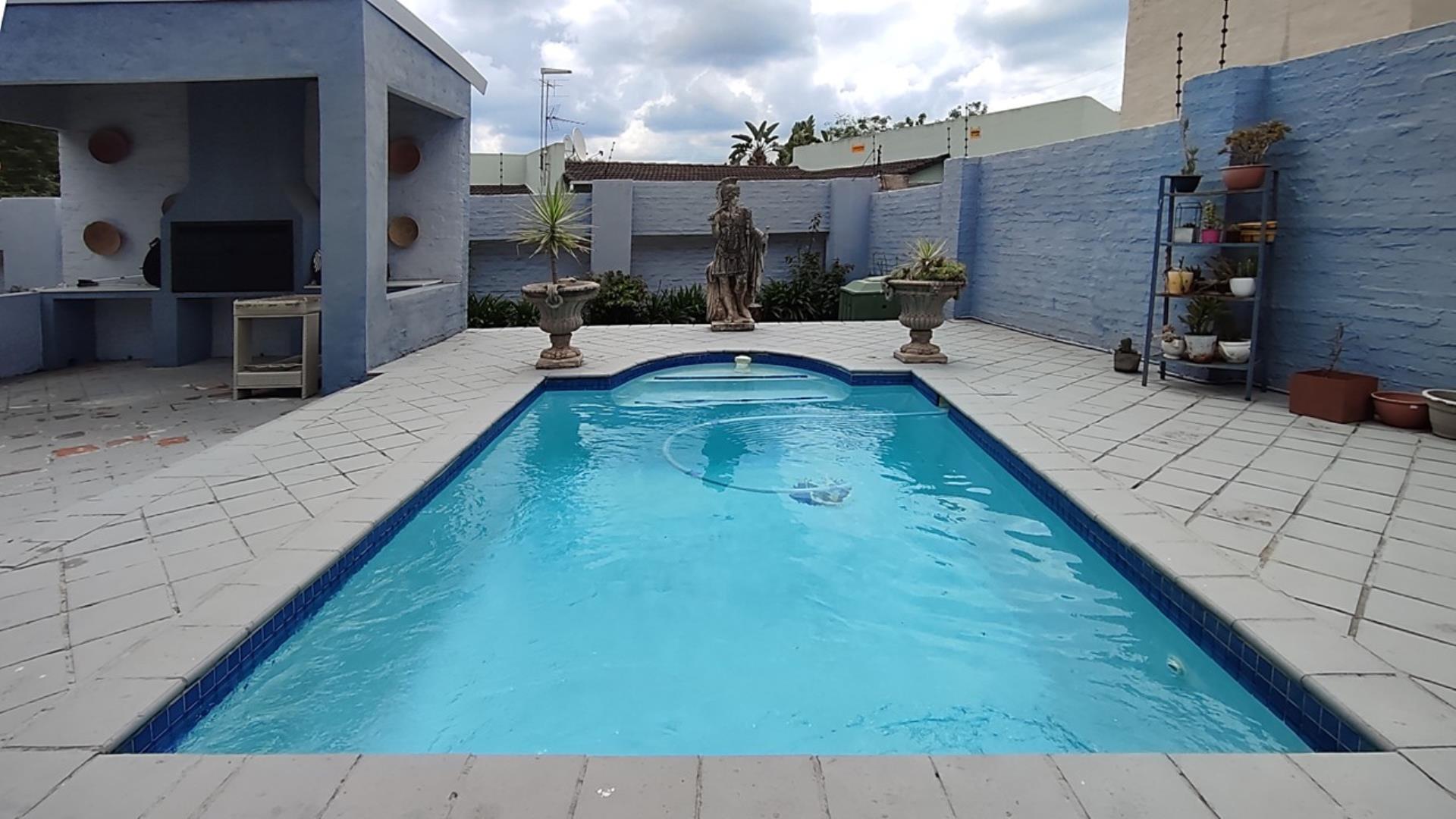 769712_Slide3.JPG